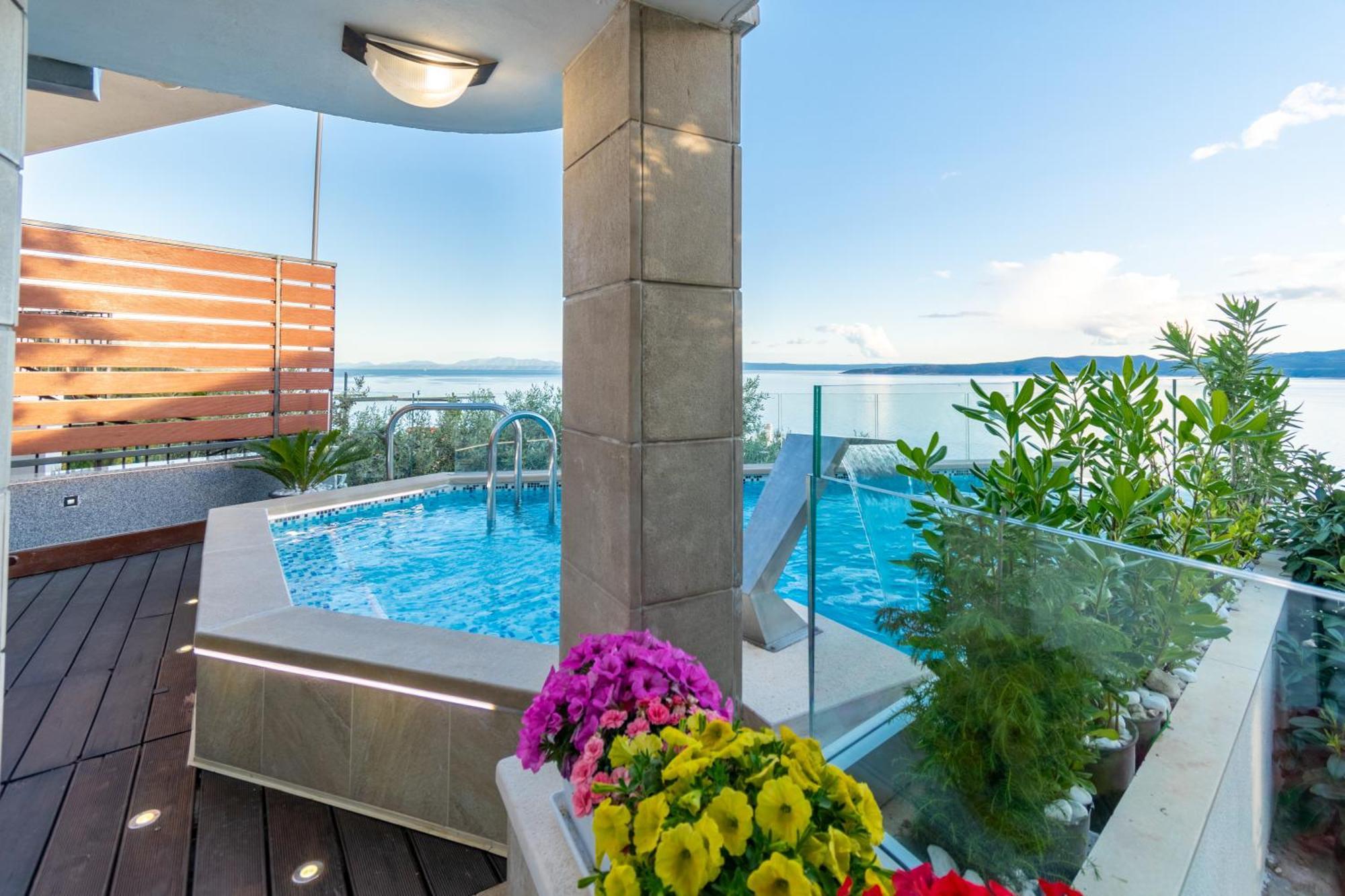 Apartments Villa Tomas Brela Bagian luar foto